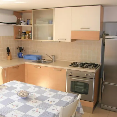 Haramina Apartment *